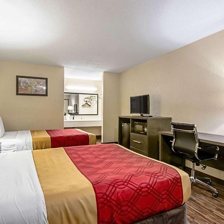 Econo Lodge Inn & Suites Matthews - Charlotte Dış mekan fotoğraf