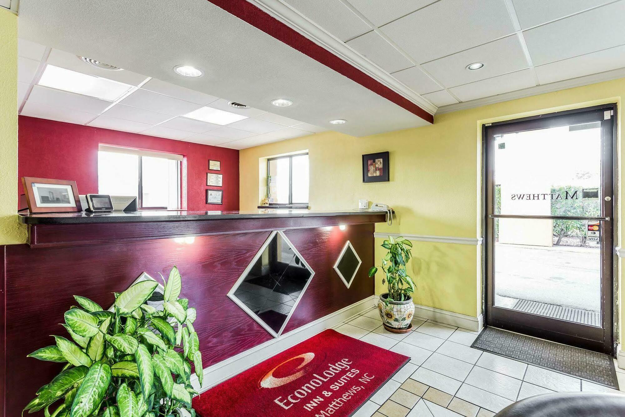 Econo Lodge Inn & Suites Matthews - Charlotte Dış mekan fotoğraf